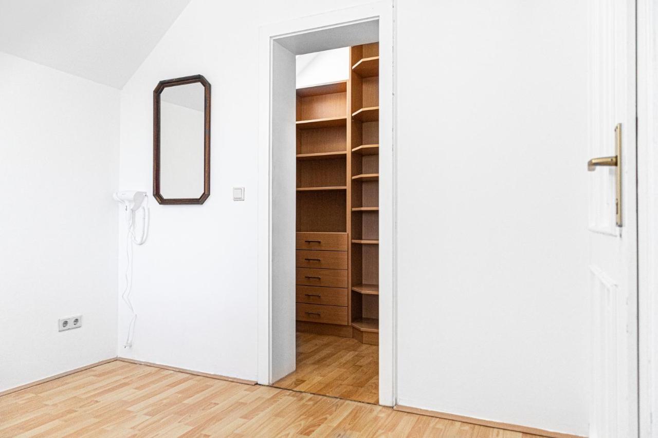 Exquisite Shared Villa - Your Private Room In This Beautiful Home Vienna Luaran gambar